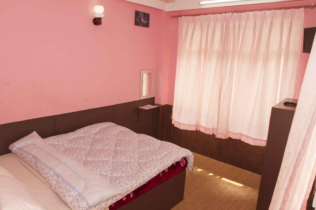 Hotel Impala Garden Kathmandu Ruang foto