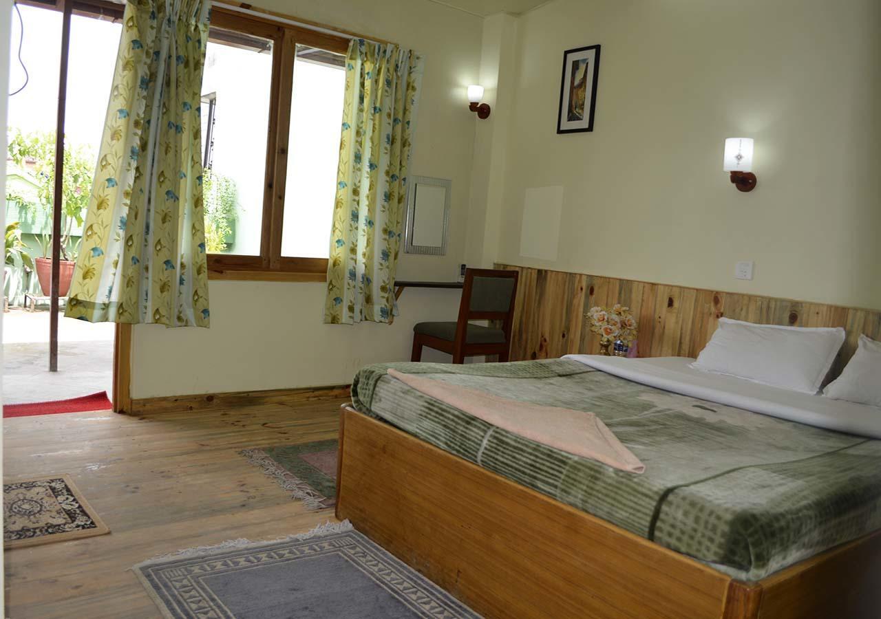 Hotel Impala Garden Kathmandu Bagian luar foto