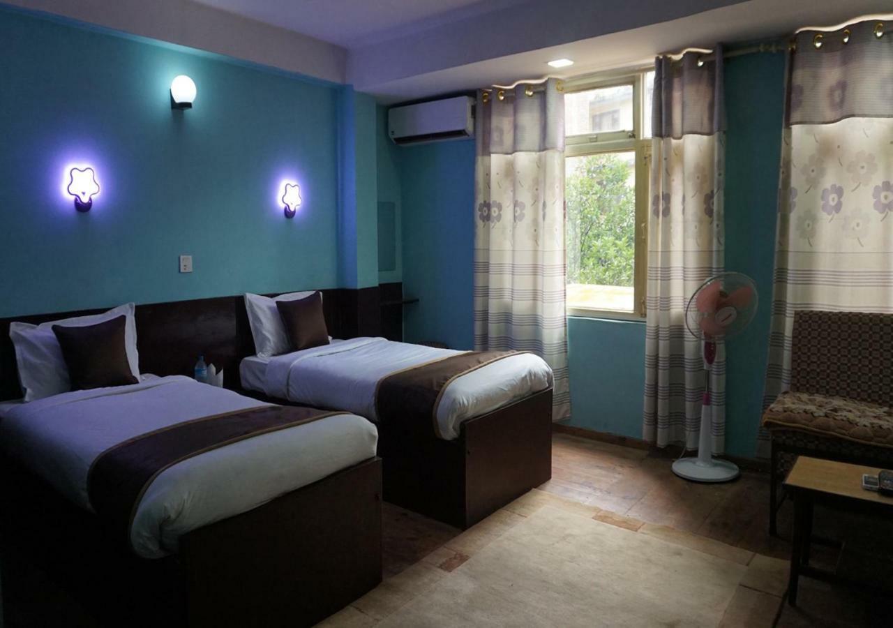 Hotel Impala Garden Kathmandu Bagian luar foto