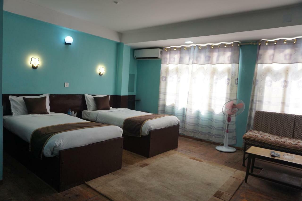 Hotel Impala Garden Kathmandu Bagian luar foto