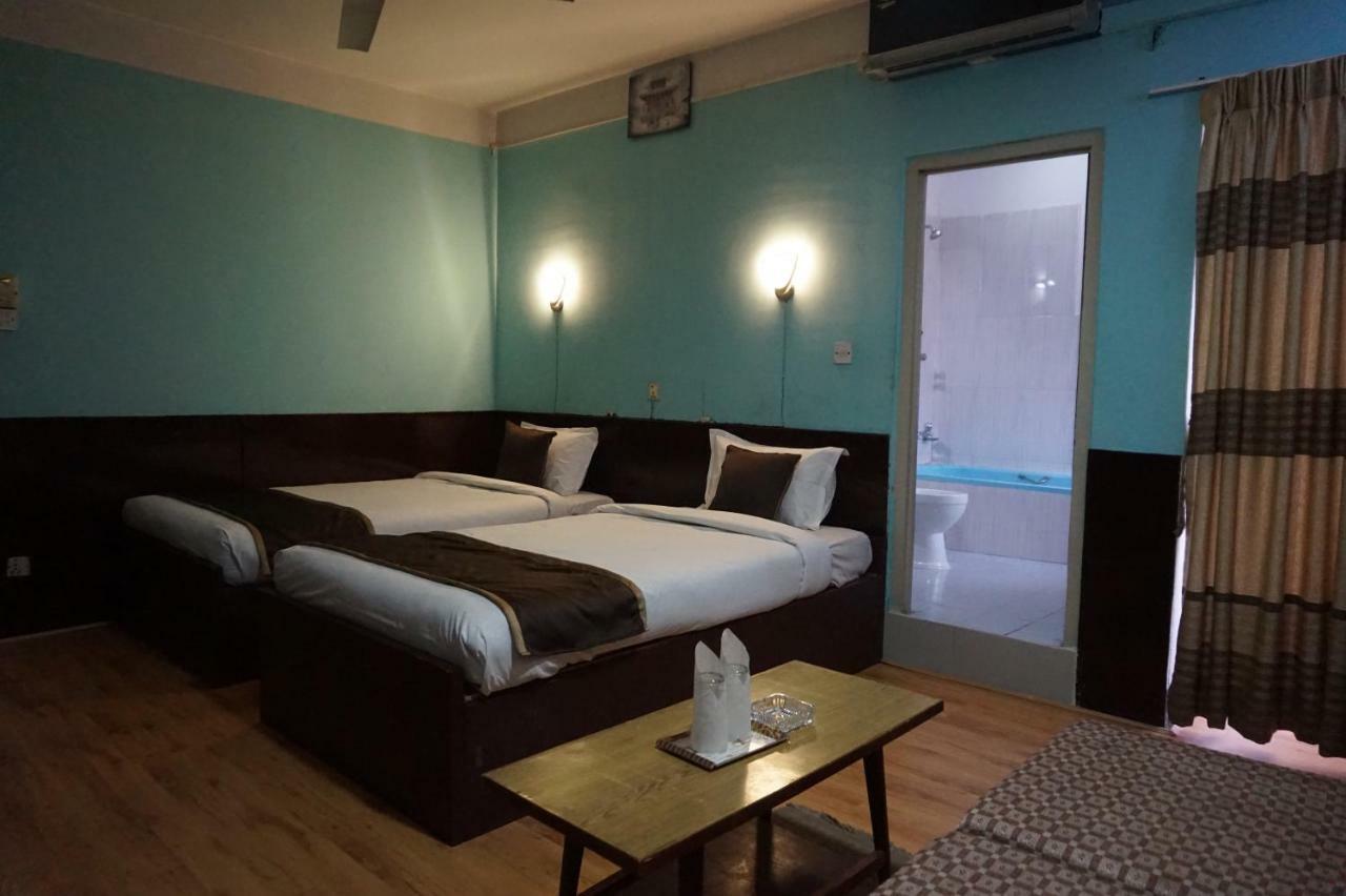 Hotel Impala Garden Kathmandu Bagian luar foto