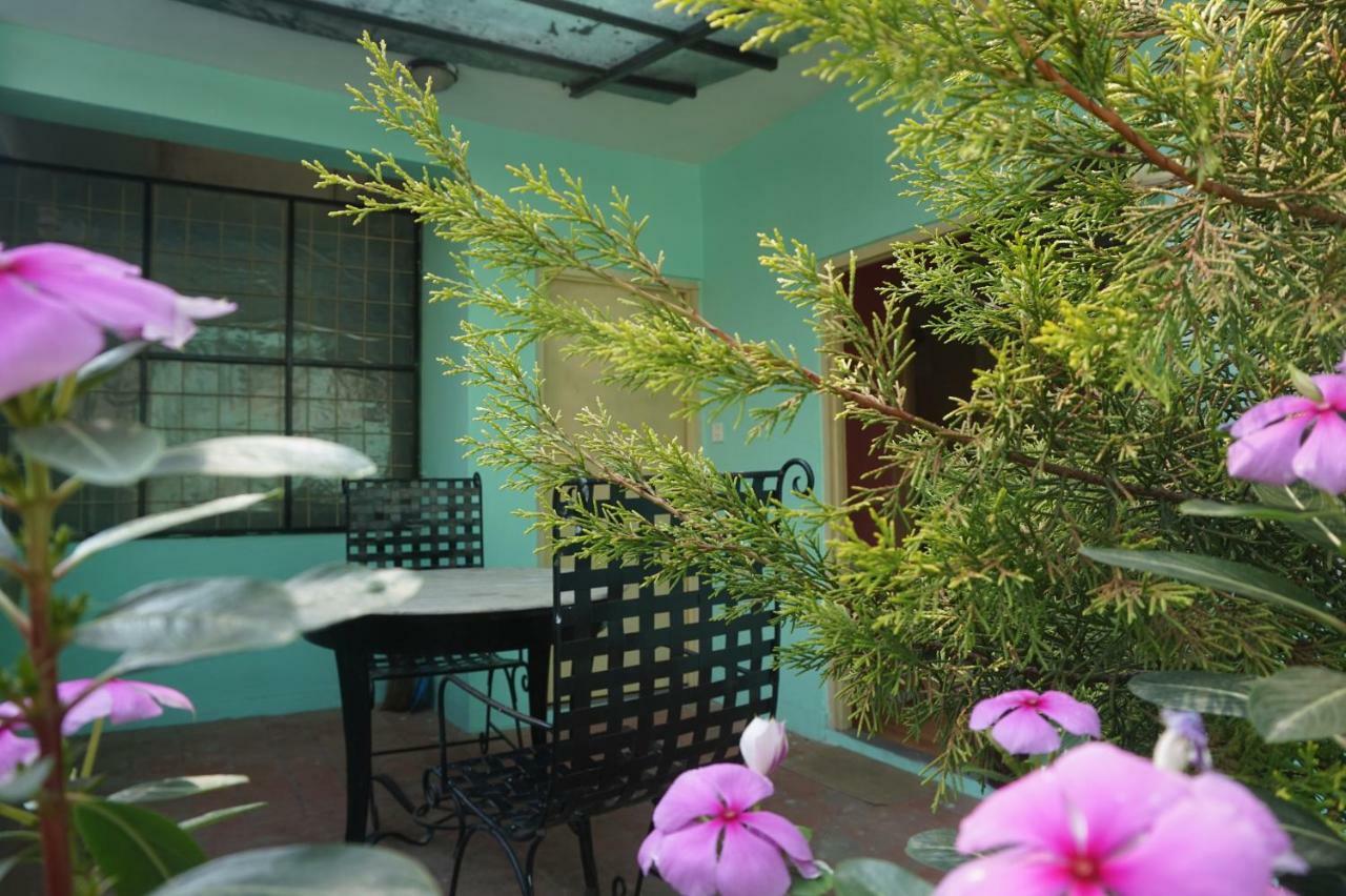 Hotel Impala Garden Kathmandu Bagian luar foto