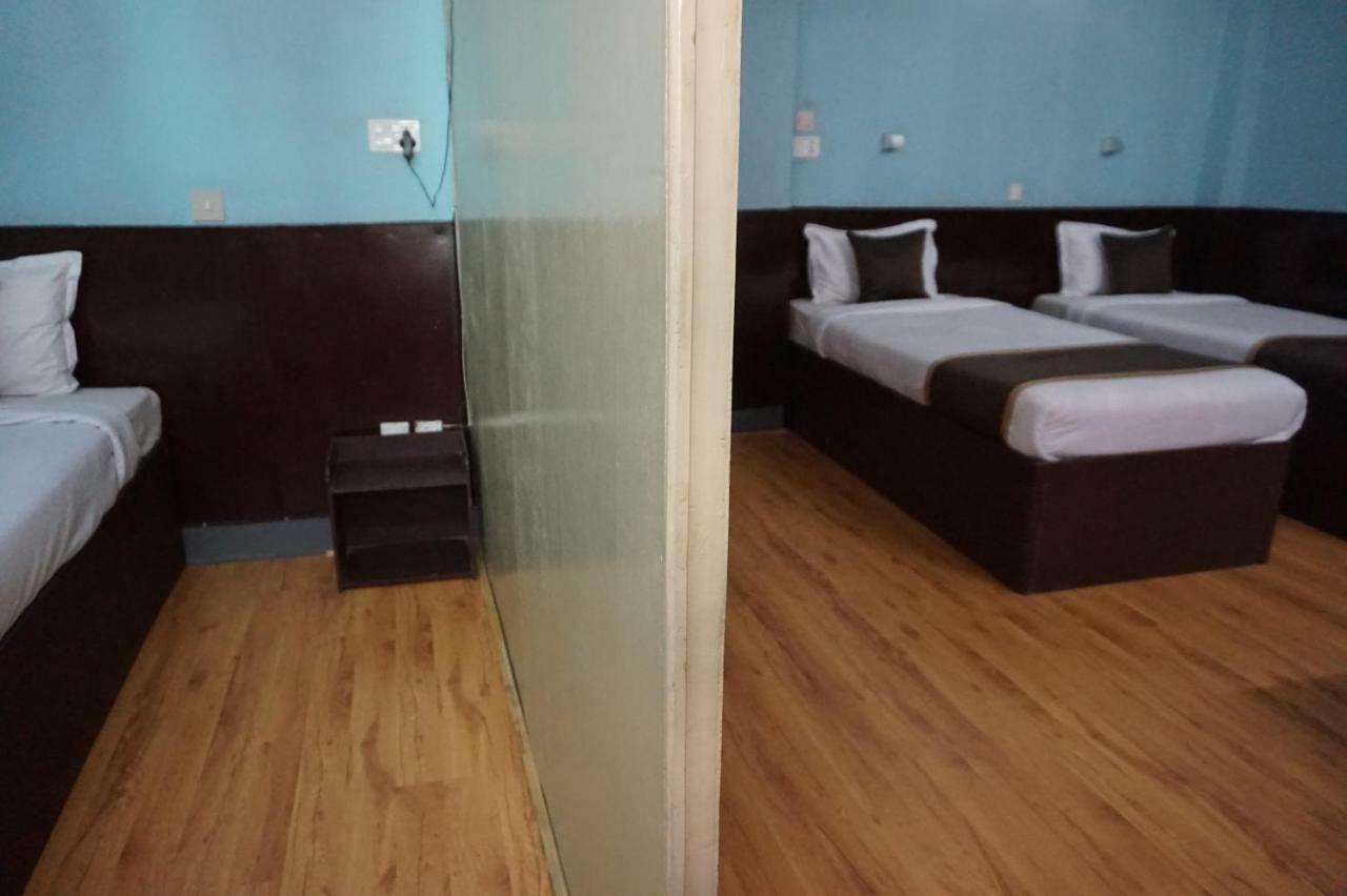 Hotel Impala Garden Kathmandu Bagian luar foto
